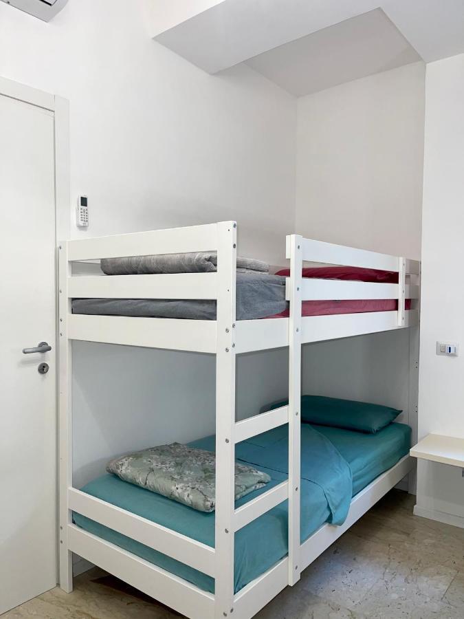The White House, Modern Apartment In Center 밀라노 외부 사진