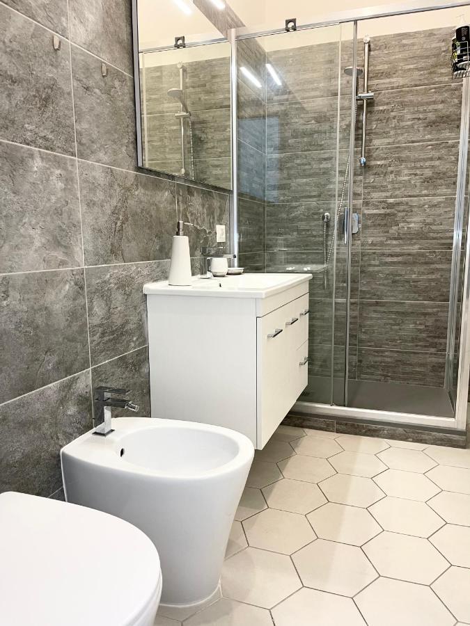 The White House, Modern Apartment In Center 밀라노 외부 사진
